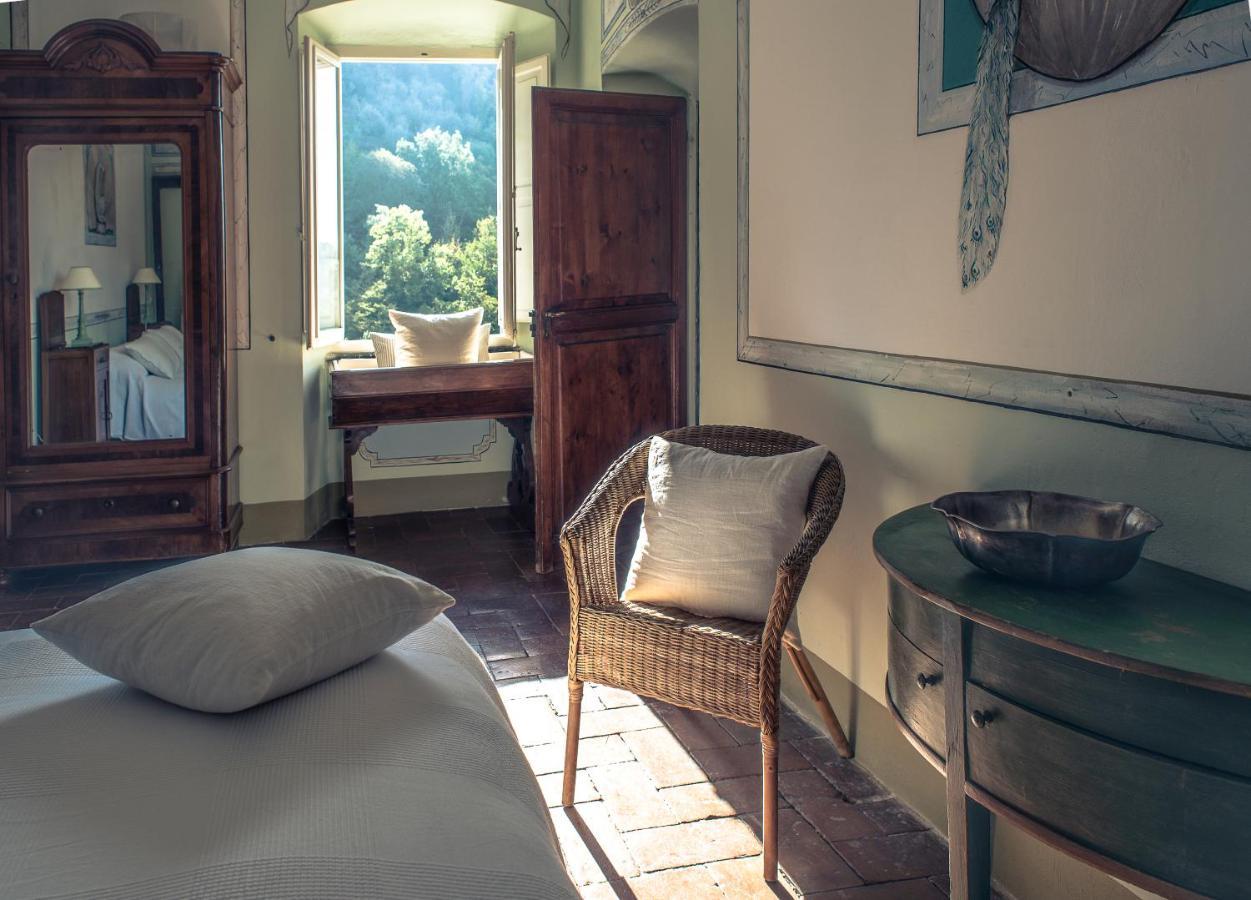 Casale Amati Country House Ortonovo Eksteriør billede