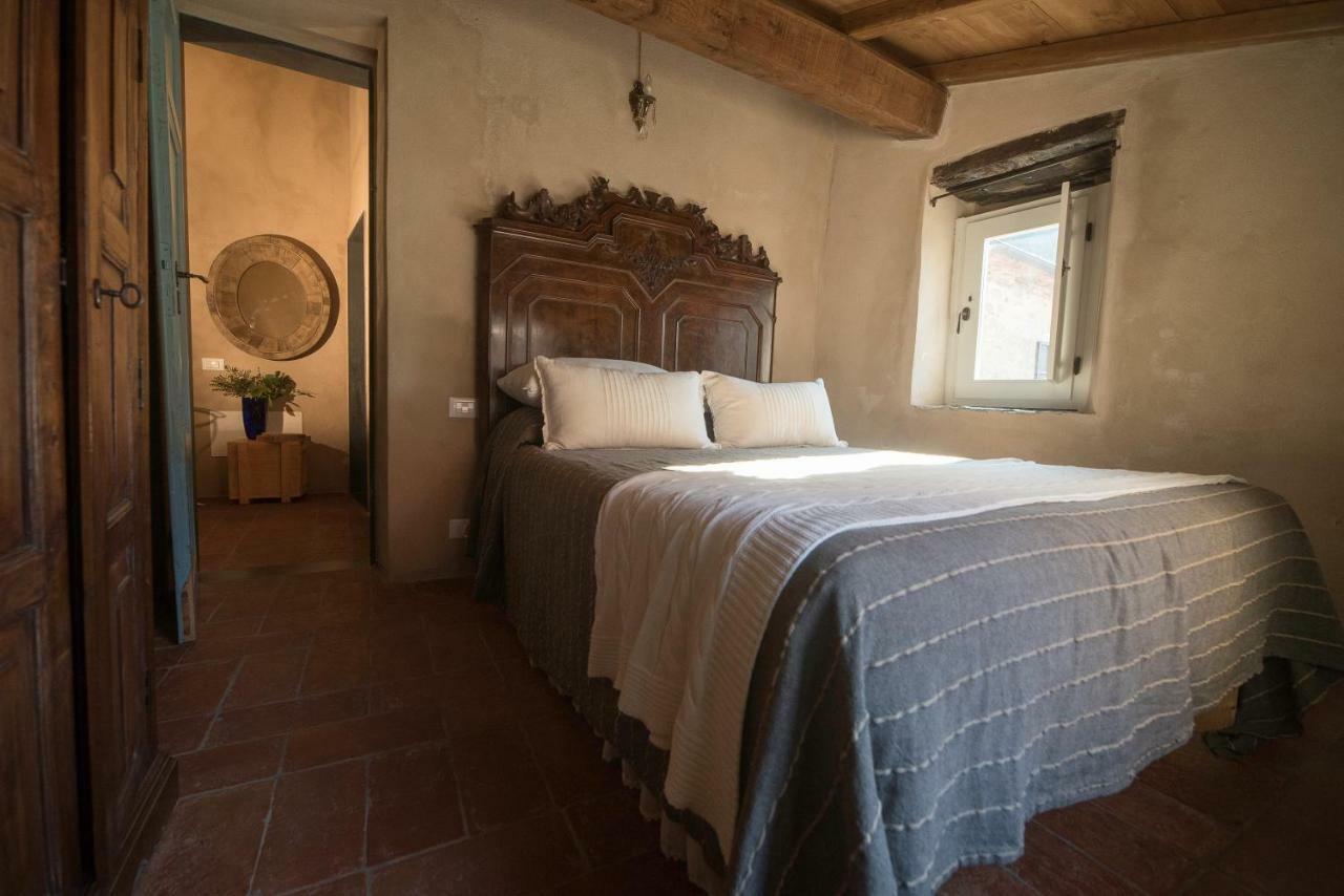 Casale Amati Country House Ortonovo Eksteriør billede