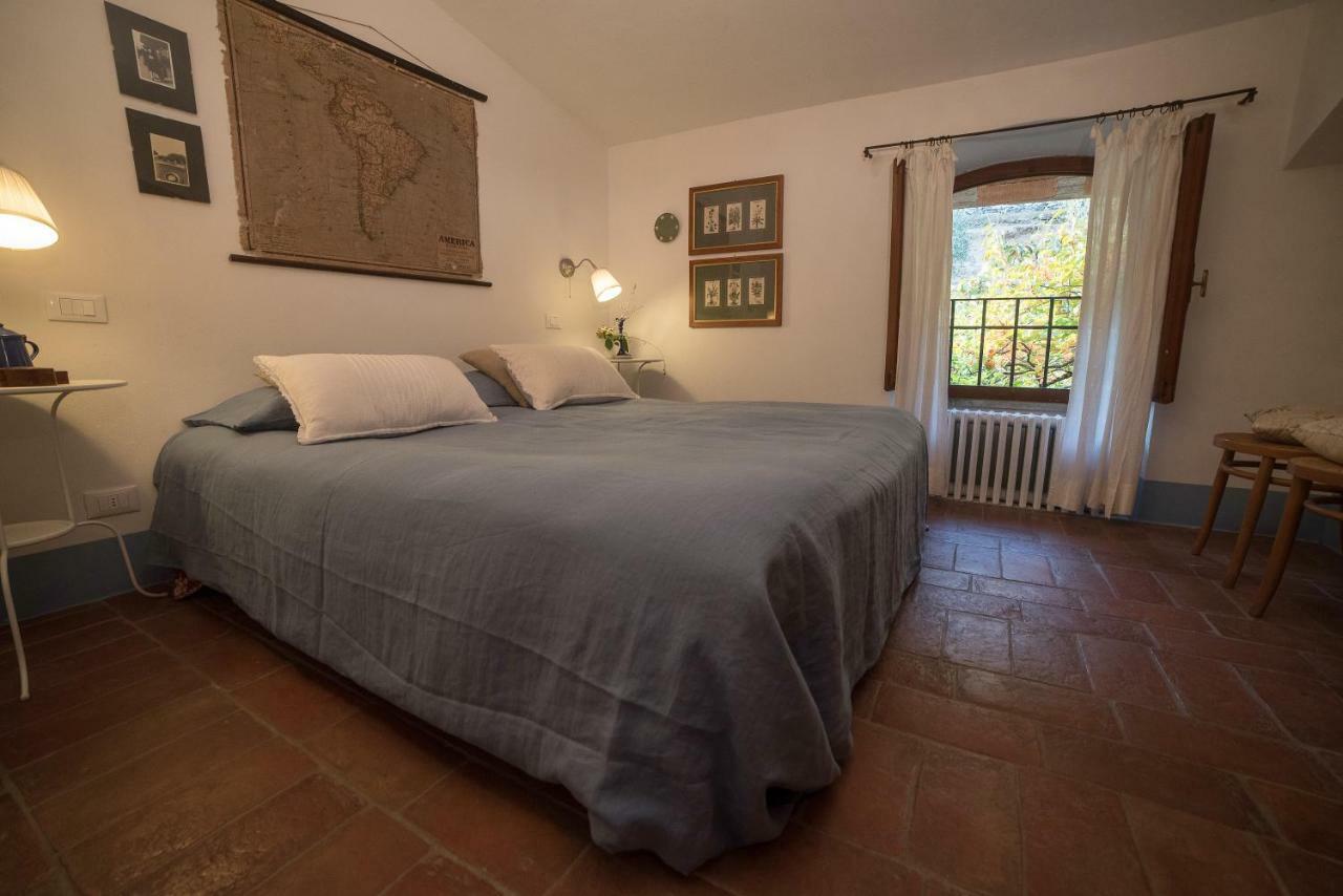 Casale Amati Country House Ortonovo Eksteriør billede