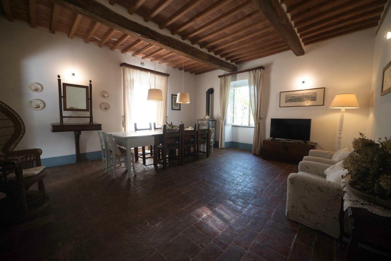 Casale Amati Country House Ortonovo Eksteriør billede